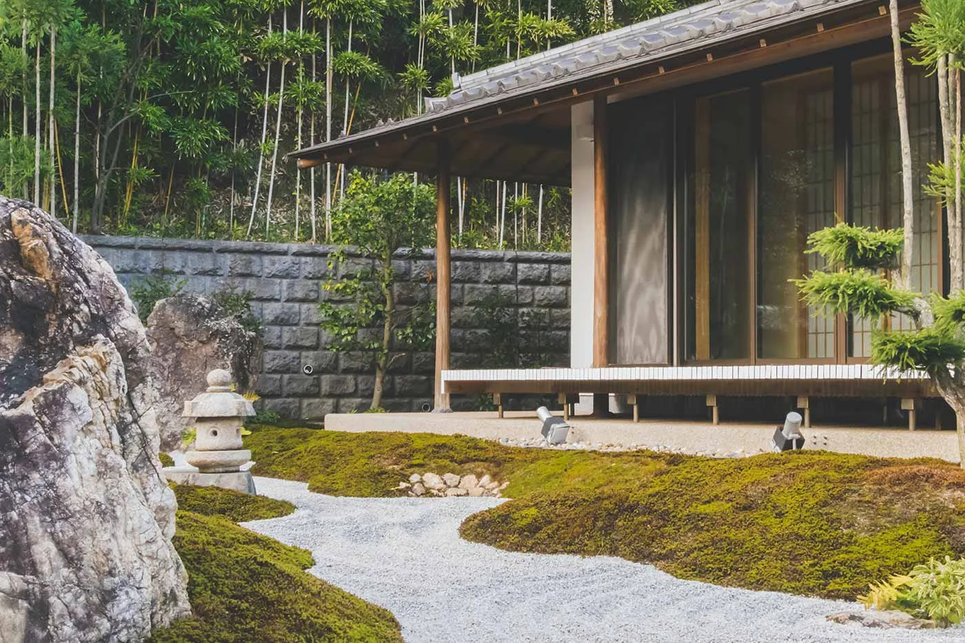 Zen-Gärten: Miniatur-Oasen der Ruhe und Inspiration