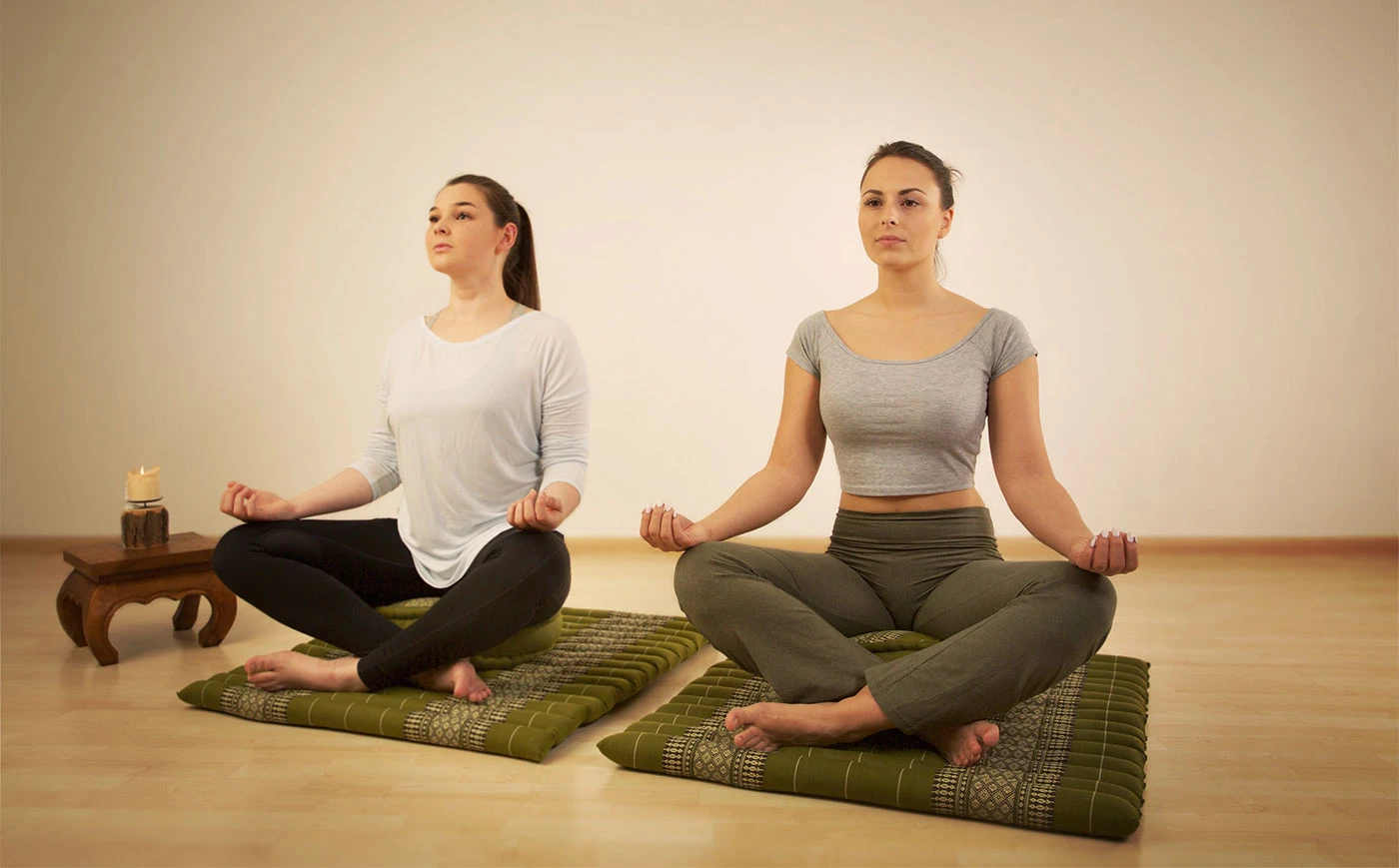 Meditationstechniken aus Asien: Eine Reise zu innerer Klarheit und Achtsamkeit