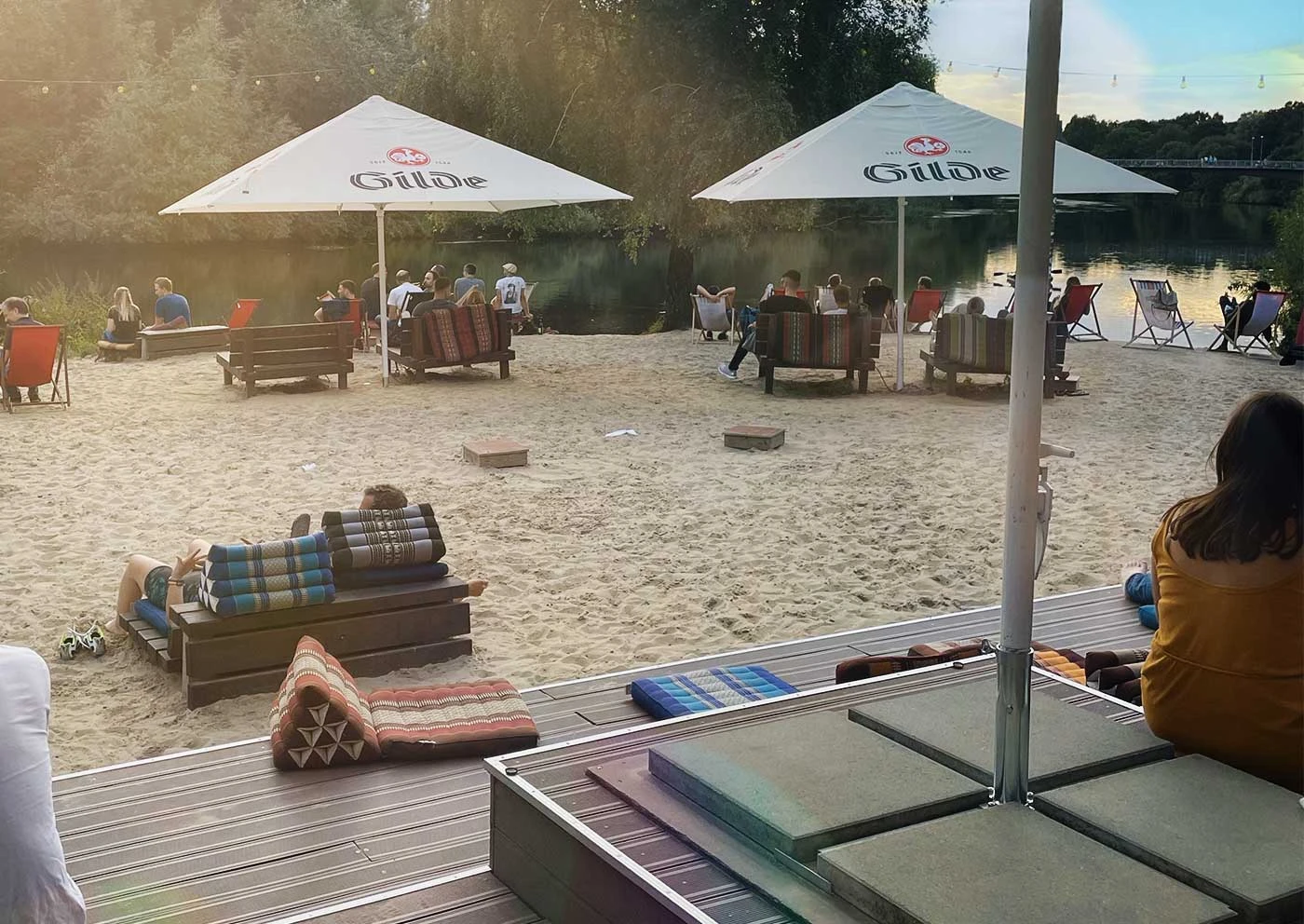 Thailändischer Flair für deine Strandbar: Entdecke unsere vielfältigen Thaikissen